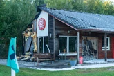 War es Brandstiftung? Vereinsheim liegt nach Feuer in Schutt und Asche