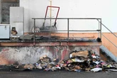 Brennende Pappe sorgt für Großeinsatz der Feuerwehr
