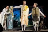 Serkowitzer Volksoper zeigt "Es geht um die Wurst": Mozart an Marionetten-Fäden