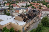 Ehemalige Staatsoperette abgefackelt: Junge Mädchen als Brandstifter?