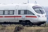 Feuer im ICE? Bahnstrecke bei Erfurt gesperrt