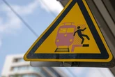 Mädchen-Leiche an Bahnhof entdeckt: Wurde sie von einem Zug erfasst?
