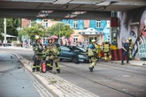 Fahranfänger baut schweren Unfall: Gaffer stören Arbeit der Rettungskräfte