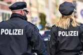 Polizist ruft "Sieg Heil" in der GETEC-Arena: Diese Fälle prüft das Innenministerium