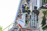 Bewohner riechen verdächtigen Gestank im Treppenhaus, plötzlich steht SEK vor der Tür