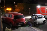 Zu dritt im Mini-Flitzer: Teenie-Trip endet im Krankenhaus