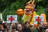 Notaufnahme dicht: Hunderte protestieren gegen Klinik-Schließung