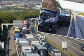 Stau nach Vollsperrung: Auto und Lkw rauschen auf A4 zusammen