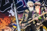 Bier, Blues und Bärte: ZZ Top rocken Stadtpark, doch ein Bandmitglied fehlt
