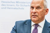 Gewalt-Vorwürfe gegen Polizisten in Frankfurt: Innenminister kündigt Maßnahmen an