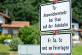 Stau umfahren verboten! Landkreis sperrt Autobahn-Abfahrten für Schleichverkehr