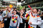 Doch noch grünes Licht: Köln erlaubt Public Viewing bis tief in die Nacht