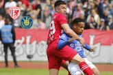 Regionalliga-Krimi in Greifswald! Lok patzt sich an die Spitze zurück - unglaubliche Szenen in der Schlussphase