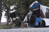 Horror-Crash mit Linienbus: Freundin des Busfahrers stirbt