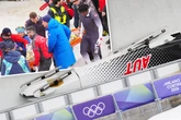 Schlimmer Sturz bei Olympia: Unter diesen Folgen leidet Bobpilot noch immer