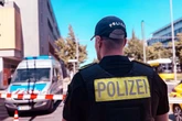 Tram-Unfall in Berlin: Fußgängerin lebensgefährlich verletzt