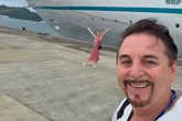 Uwe Herrmann mit Freundin auf Kreuzfahrt - auch ein Kamerateam ist dabei