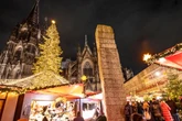 Kurz vor Eröffnung: Weihnachtsmarkt am Dom teilt wichtigen Meilenstein
