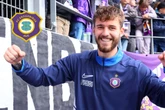 Wie bei Hannover II: Uhlmann stiehlt auch Aues Stürmern die Show