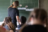 Krankgeschrieben, aber im TV? Lehrer aus NRW sorgt für großen Ärger