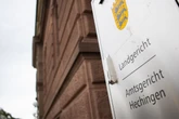 Säugling stirbt in Waschmaschine: Mutter spricht vor Gericht über Krämpfe, Angst und Blut
