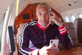 Wurde er mit Drogen erwischt? YouTuber Simon Desue sitzt wohl im Dubai-Knast