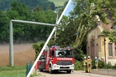 Unwetter fegt über Bayern: Strommasten knicken auf A3 um, Bäume krachen in Häuser