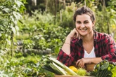 Vorsicht! Diese Garten-Mythen halten sich wie Unkraut