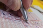 Jahrelang gespielt: Brandenburger knackt Lotto-Jackpot von 1.177.777 Euro!