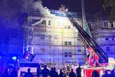 Wohnhaus-Brand in Frankfurt: Feuerwehr muss mit Kettensägen anrücken