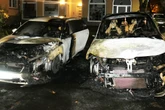 Zwei Skodas brennen völlig aus: War es Brandstiftung?