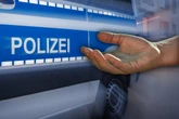 Mit Messer und Kies gegen Zeugen: Ladendieb kehrt zum Tatort zurück