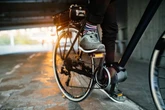Betrunkener E-Biker (19) schwärzt sich während Fahrt selbst bei Polizei an