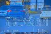 SUV-Raser liefert sich wilde Verfolgungsjagd mit Polizei: Begründung erstaunt