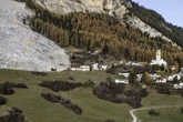 Nächste Geröll-Lawine in der Schweiz: Erdrutsch droht Dorf unter sich zu begraben