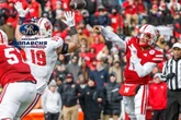 Gibt's etwa Handlungsbedarf? Monarchs holen neuen Quarterback und Receiver
