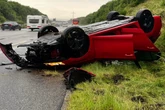 Lebensretter Sicherheitsgurt: Auto mit drei Kindern überschlägt sich auf der A3