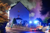 Brand in Bestatter-Schreinerei sorgt für Feuerwehr-Großeinsatz