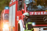 Ehemalige Schule in Dessau steht in Flammen: Polizei vermutet Brandstiftung