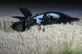 Mit Skoda überschlagen: Insassen versuchen, vor Polizei zu fliehen