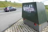 Chemnitzer Superblitzer an Bundesstraße besprüht