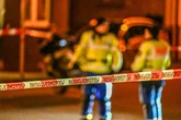 Mann wirft Brandsatz auf Polizisten: "Tod billigend in Kauf genommen"