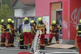Brand im ehemaligen Discounter: Mehrere Feuerwehren rücken an