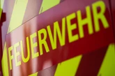 Auto brennt auf der A14 aus: Große Rauchwolke bei Magdeburg