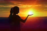 Sonnenschein im Herzen: Schöne Sprüche über die Sonne
