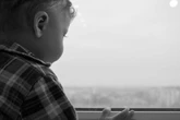 Tragödie im Urlaub: Junge (3) stürzt aus Hotelfenster und stirbt - Vater festgenommen