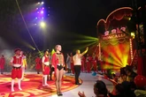 Schock im Circus Roncalli: Drei Artisten stürzen in die Tiefe - darunter ein Kind