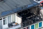 Maisonette-Wohnung brennt: Eine Person schwer verletzt, Katze vermisst