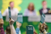 Landesparteitag: Sächsische Grüne stimmen über Dringlichkeitsantrag zu AfD-Verbotsverfahren ab