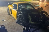 Heftiger Unfall auf B10: Autos kollidieren, zwei Schwerverletzte